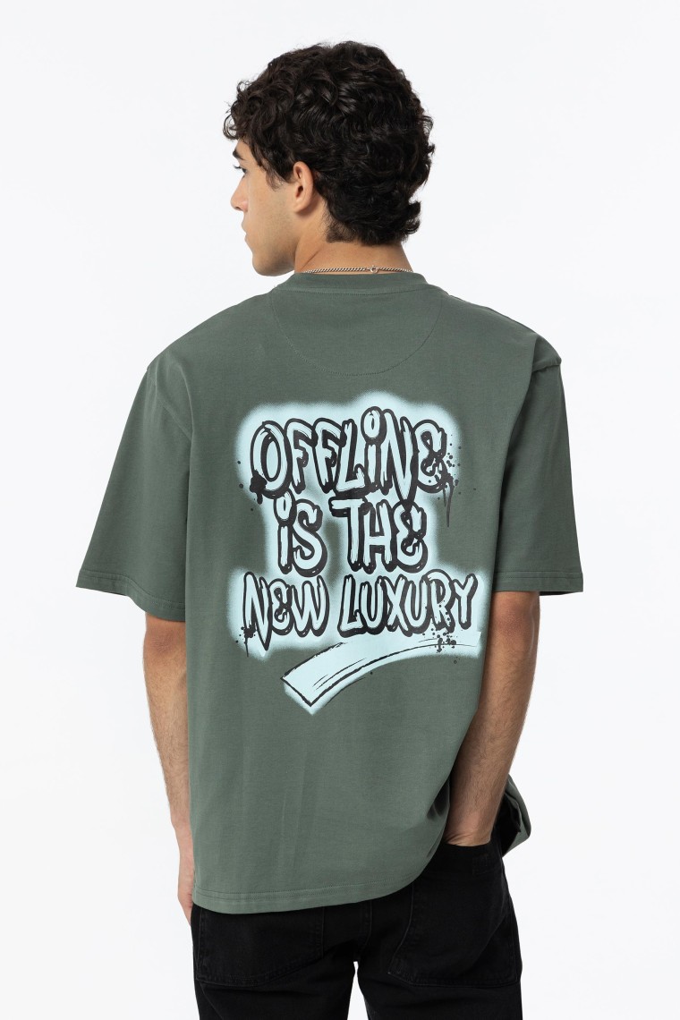 Camiseta con Texto en Espalda