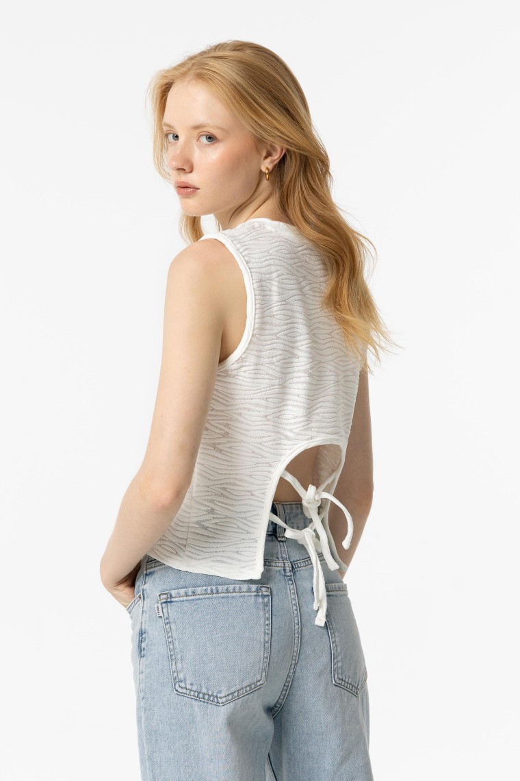 Textured Top with Open Back