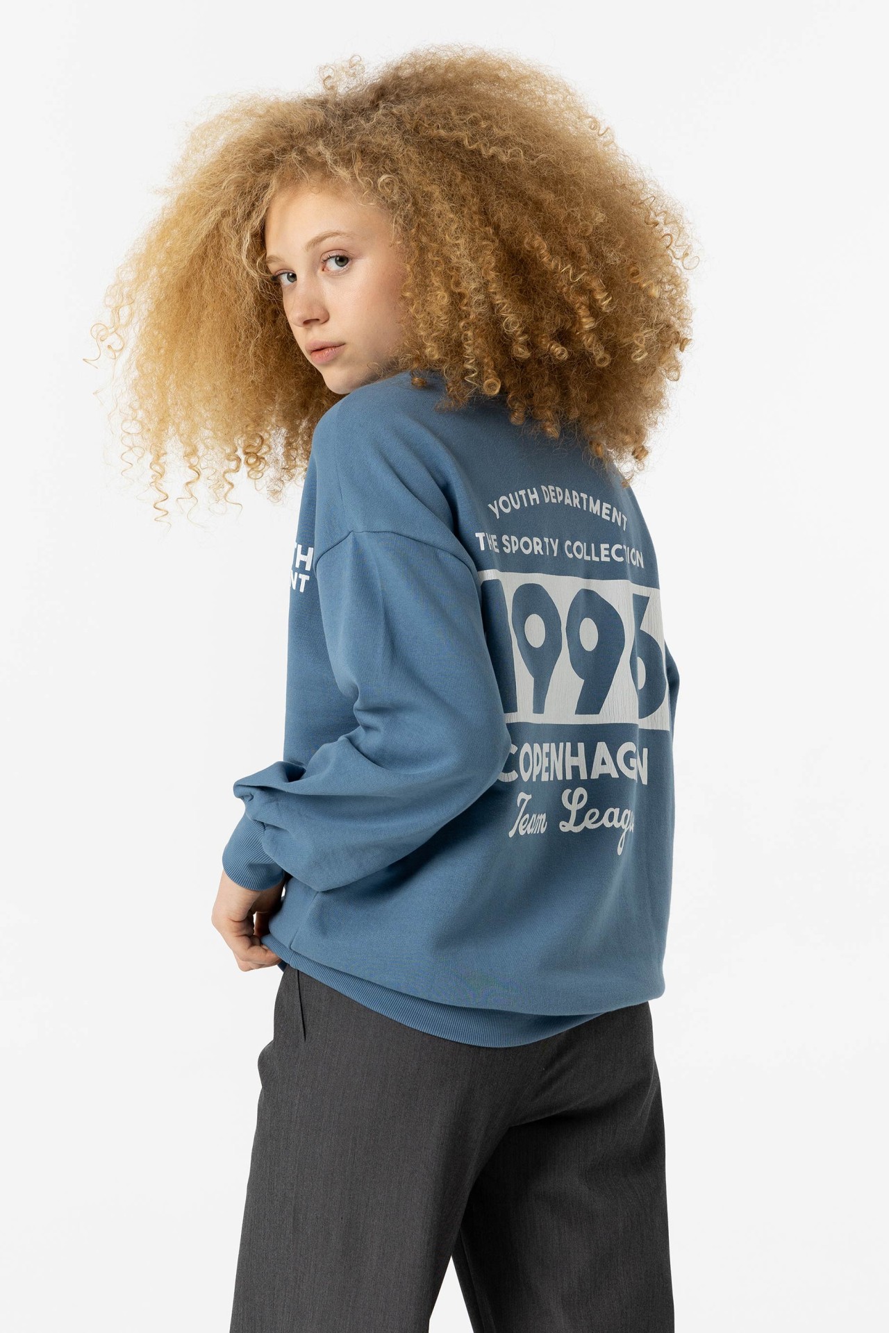 Sweatshirt with Back Print