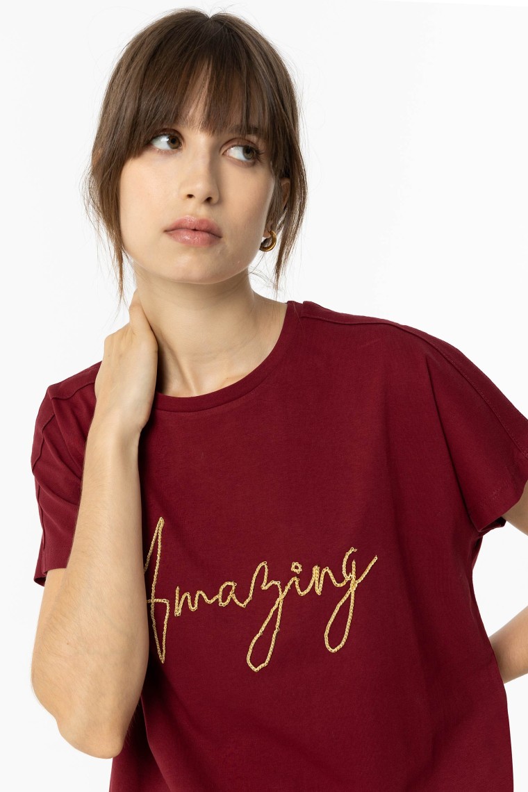 Camiseta con Texto