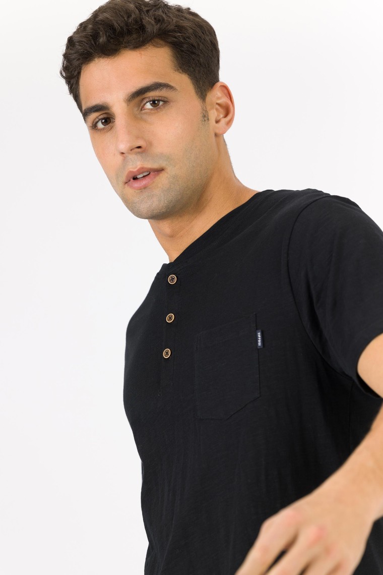 Black Short Sleeve T-Shirt