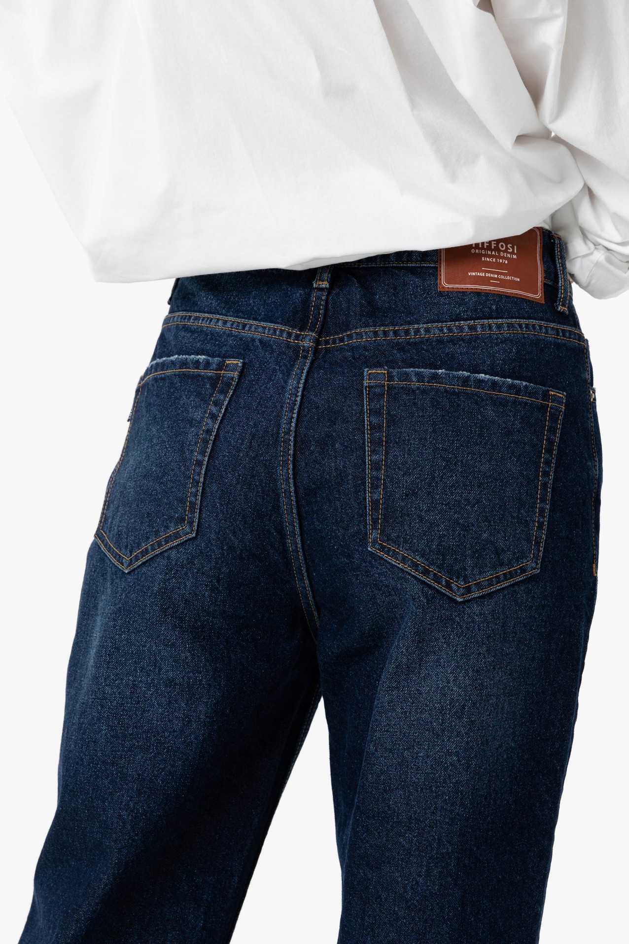 Tapered Fit Mom Jeans