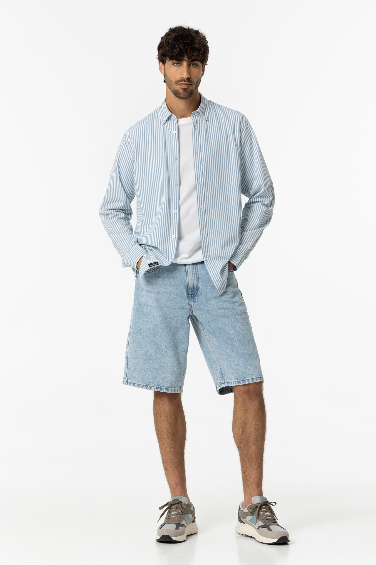 Bermuda Denim Relaxed