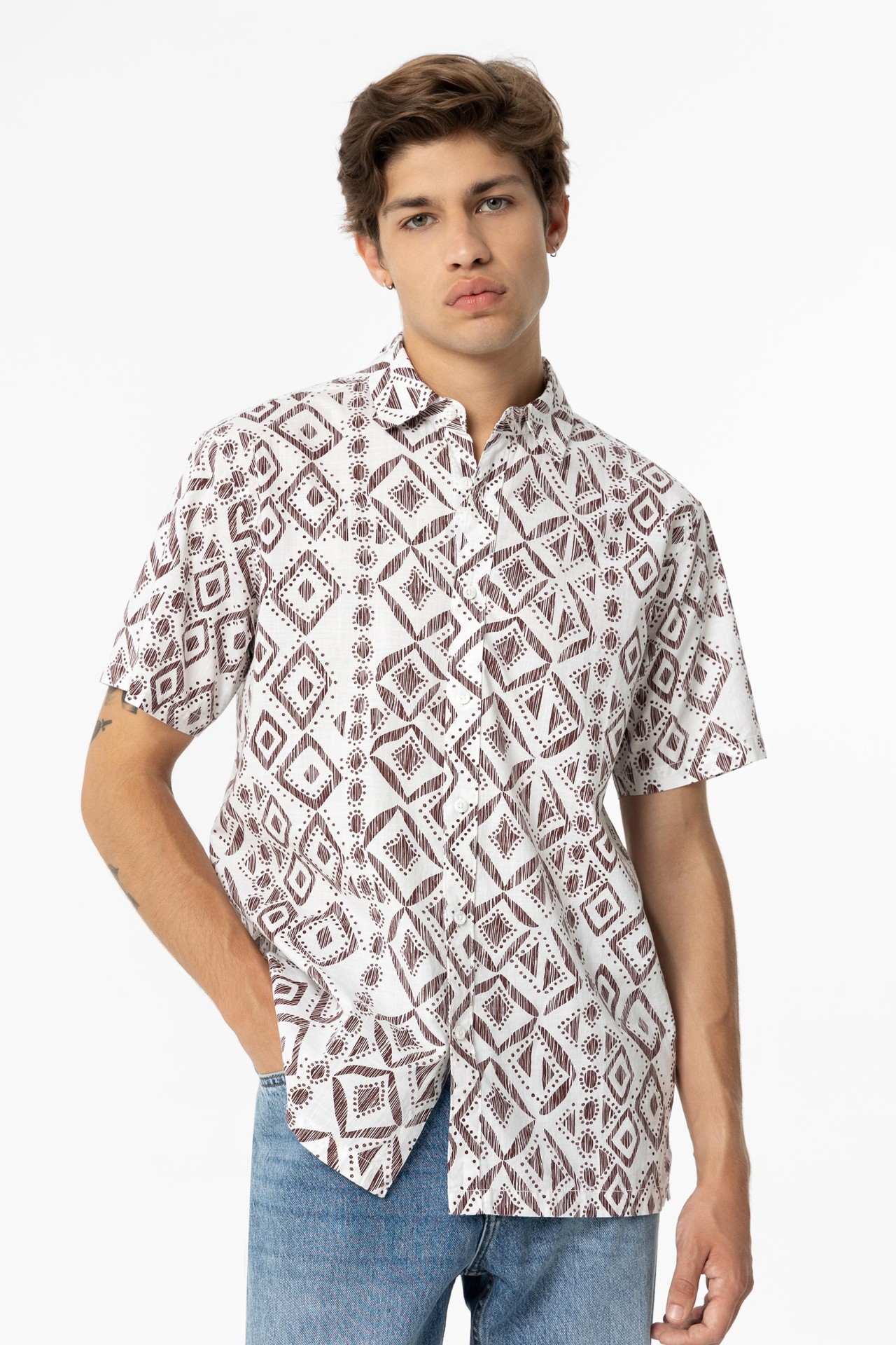 Printed Regular Fit Cross Slub Shirt