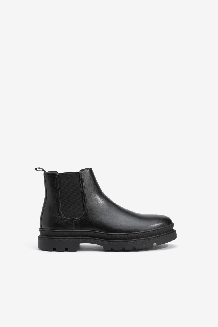 Chunky Chelsea Boots