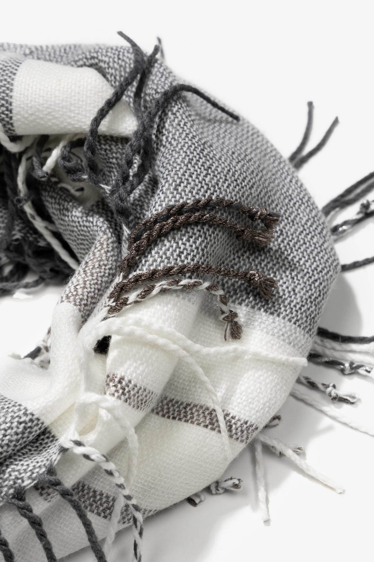 Gola de Malha s Riscas com Franjas