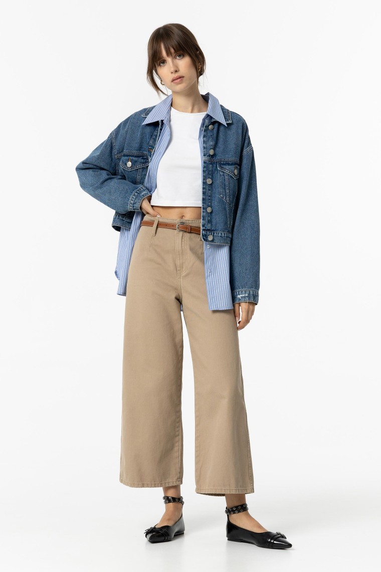 Jeans Wide Leg Cropped com Cinto