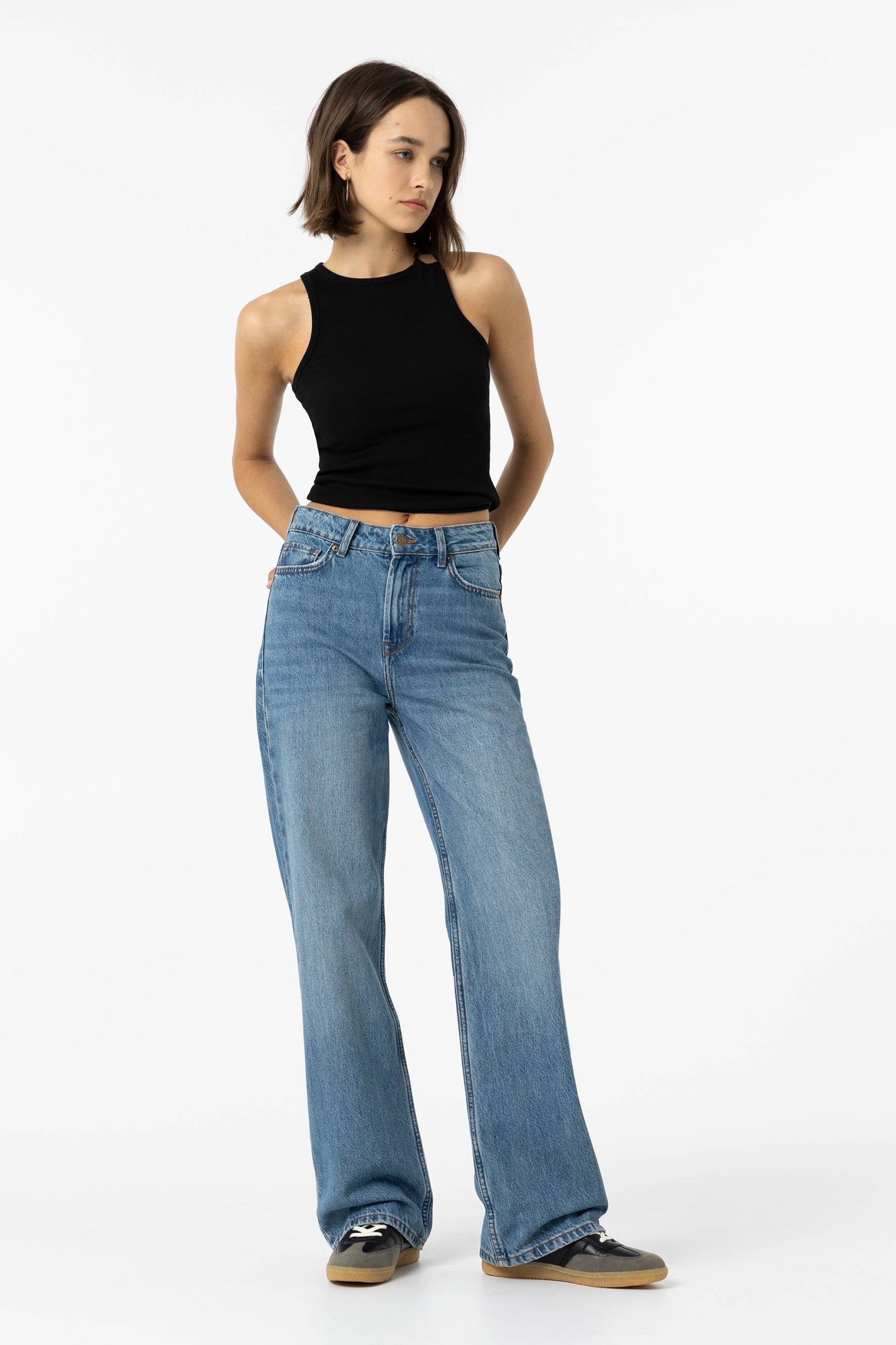 Bonnye Wide Leg Jeans