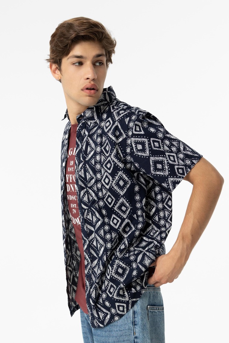 Printed Regular Fit Cross Slub Shirt