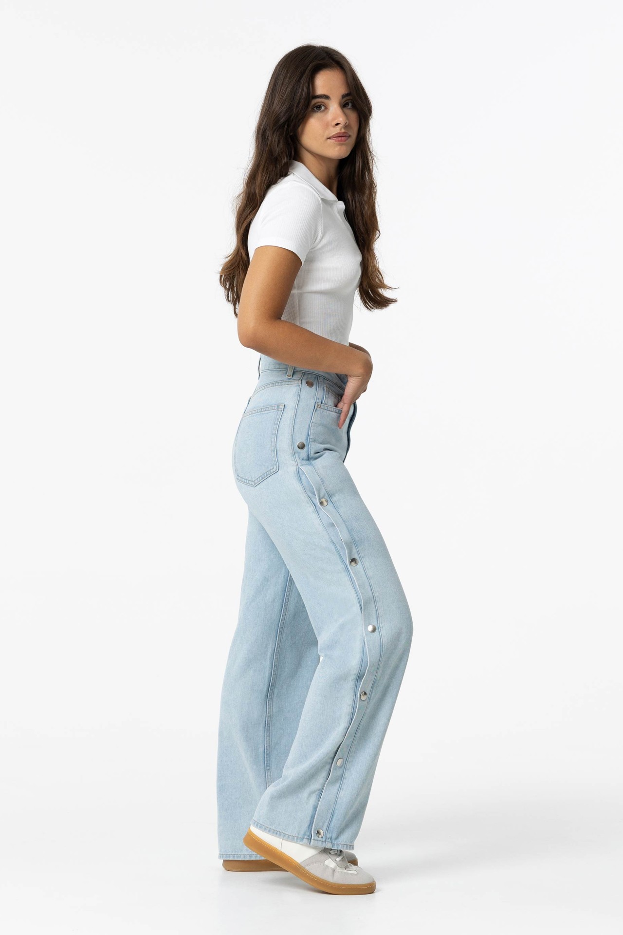 Wide Leg Kylie Jeans with Side Openings