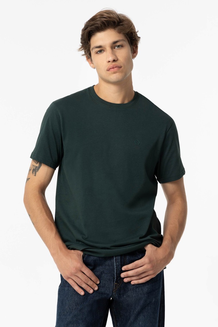 Basic T-shirt