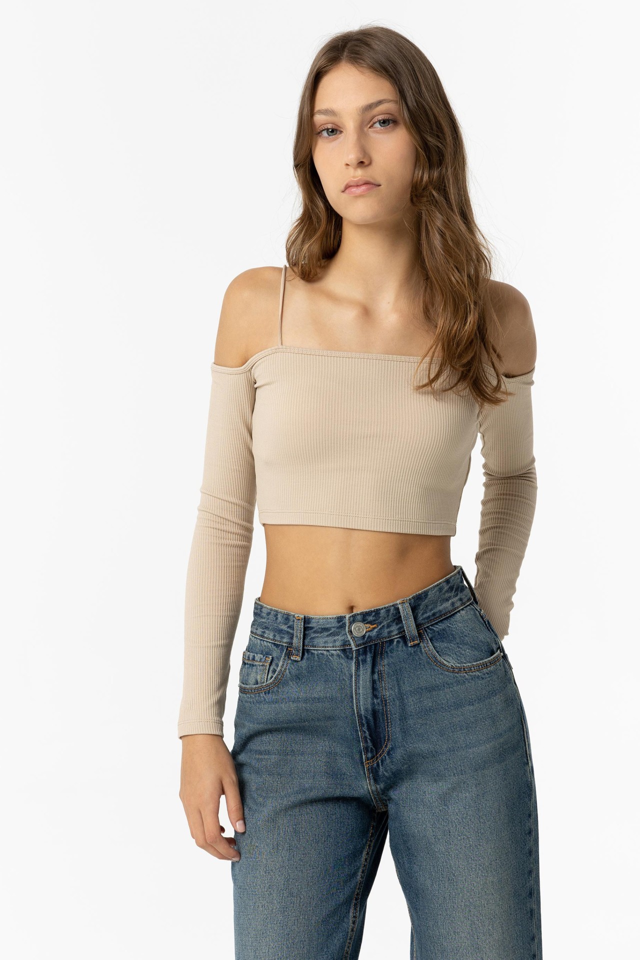 Off-the-shoulder Ribbed T-shirt