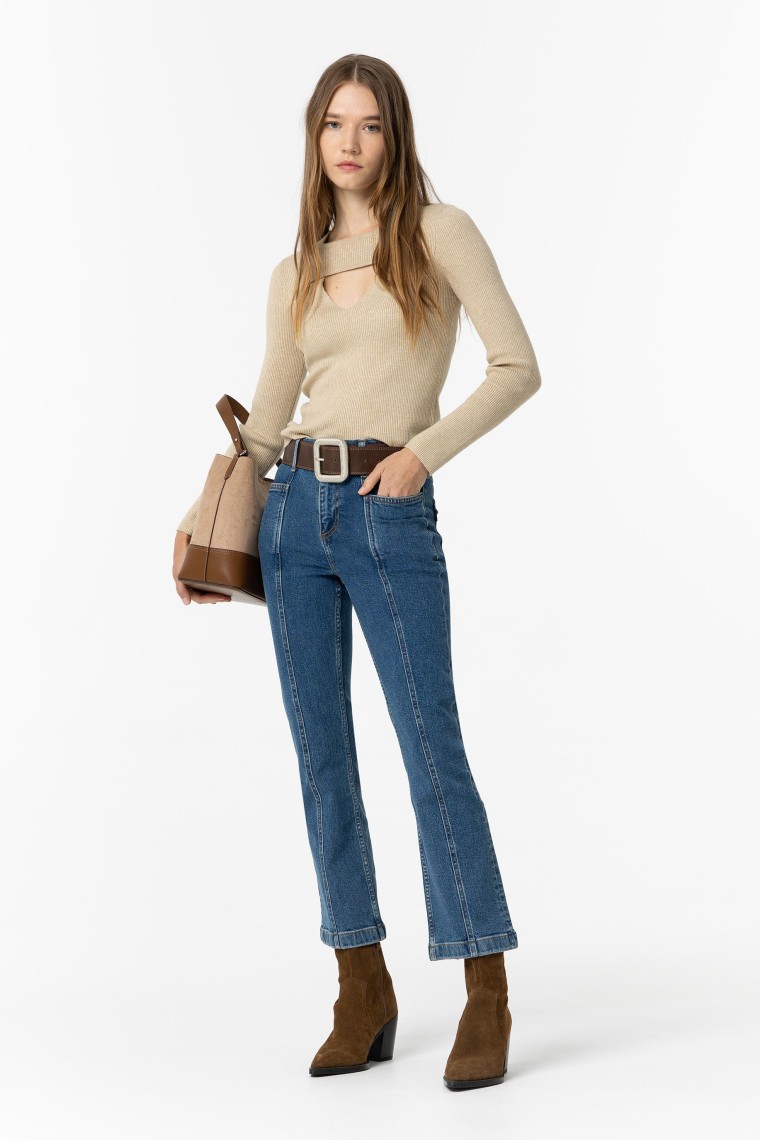 Cropped Flare Megan Jeans with Shiny Details