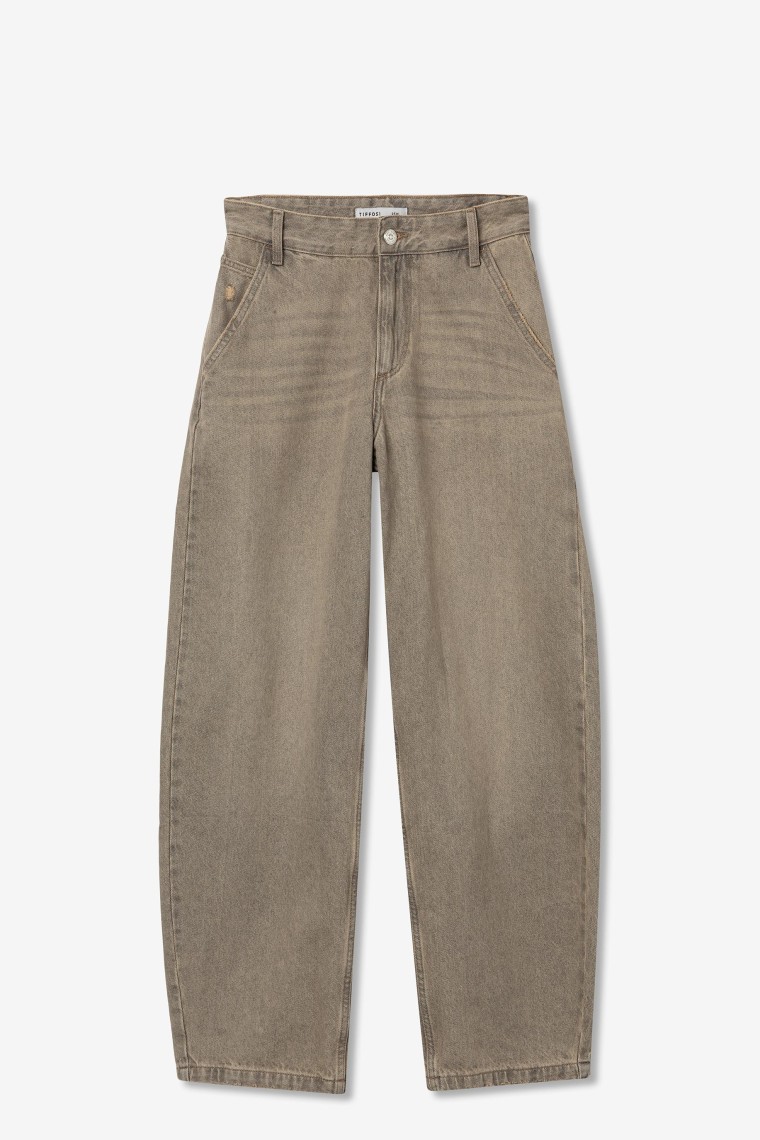 Washed Effect Baggy Demi Jeans