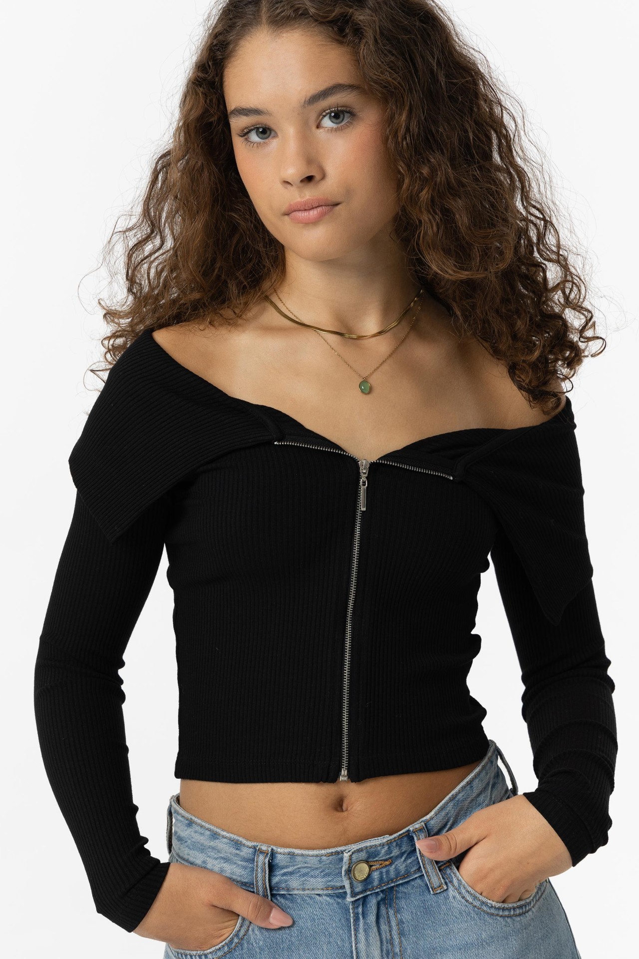 Ribbed T-shirt with Zipper