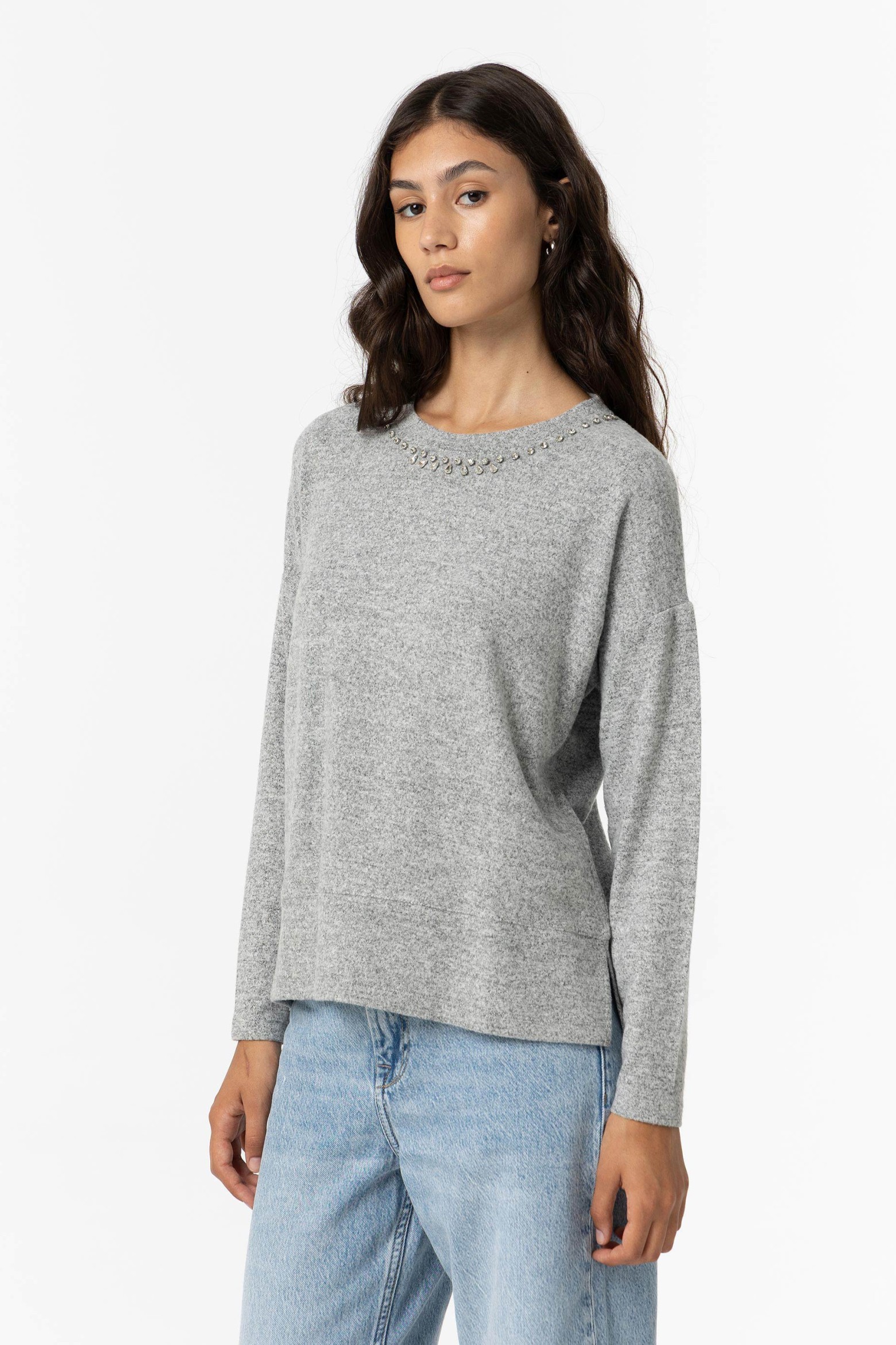 T-shirt Toque Suave com Aplicaes