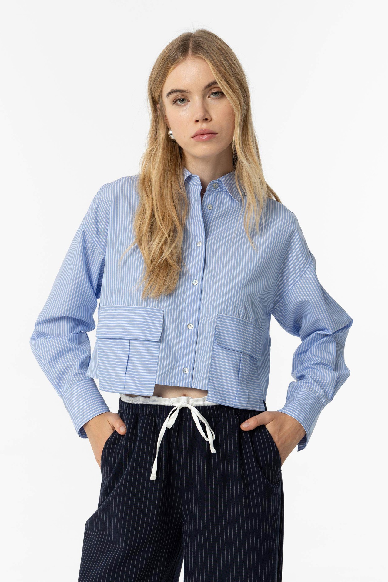 Camisa Cropped s Riscas