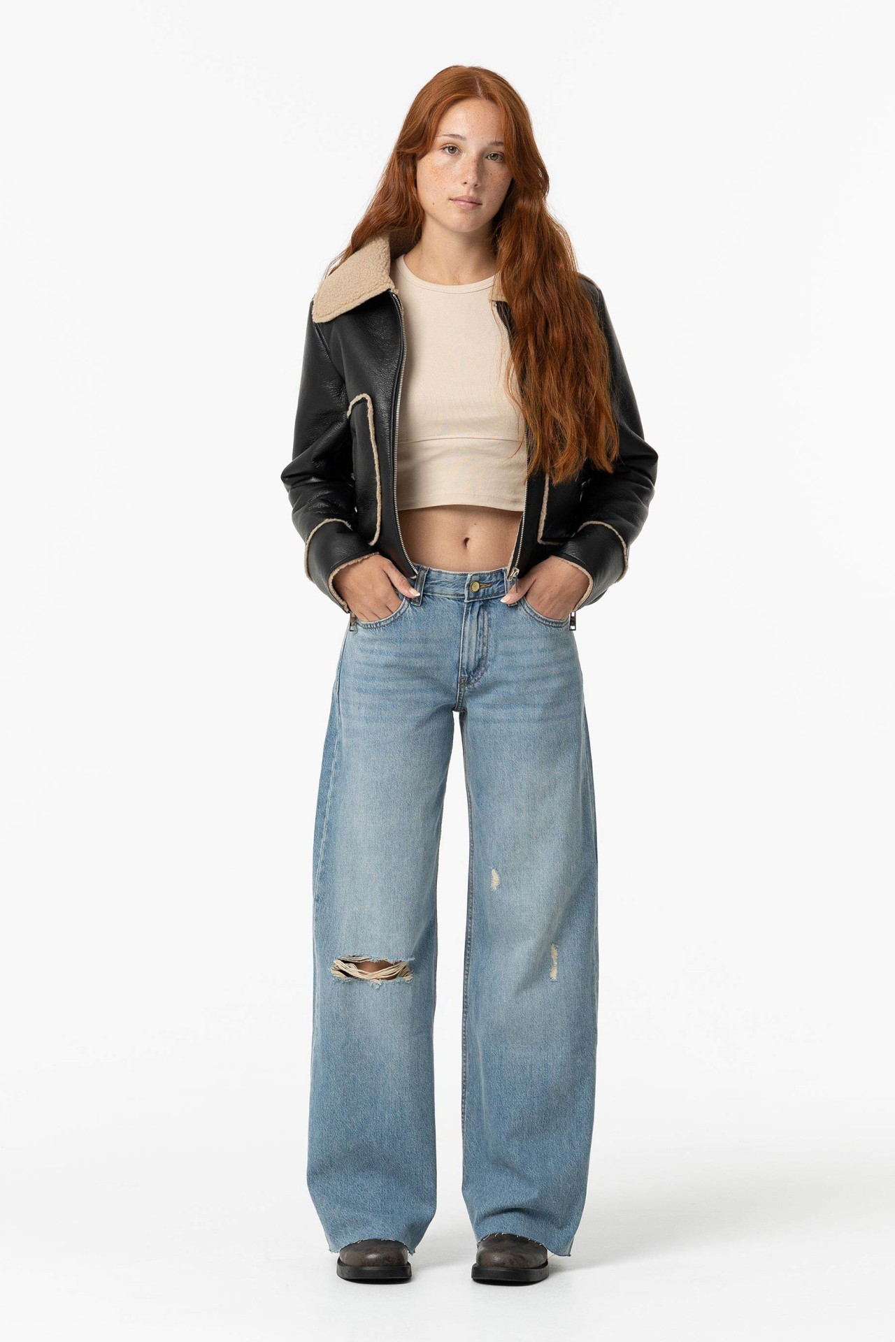 Relax Wide Leg Charli Jeans with Rips