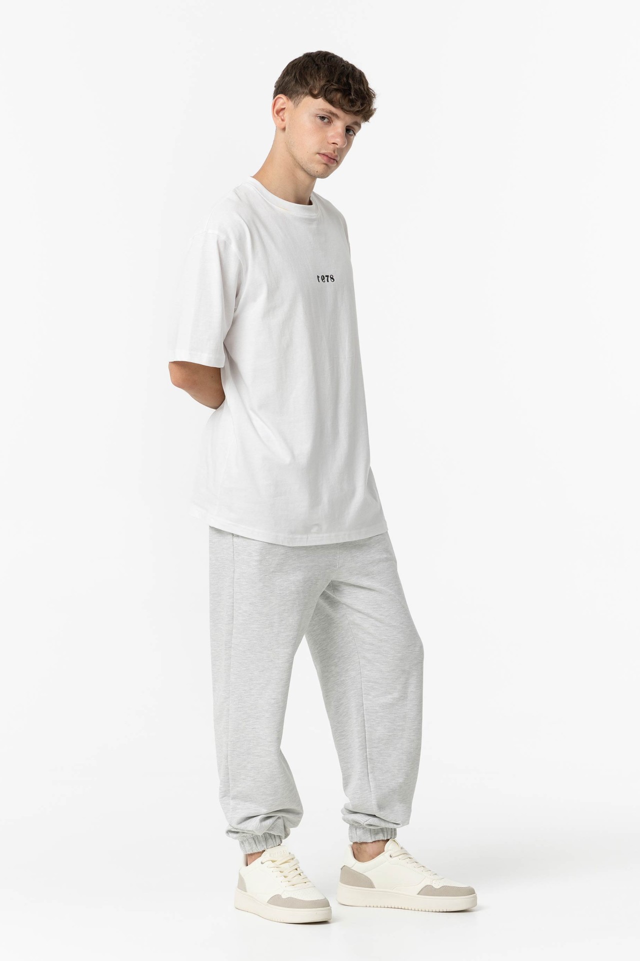 Relaxed Fit Trousers