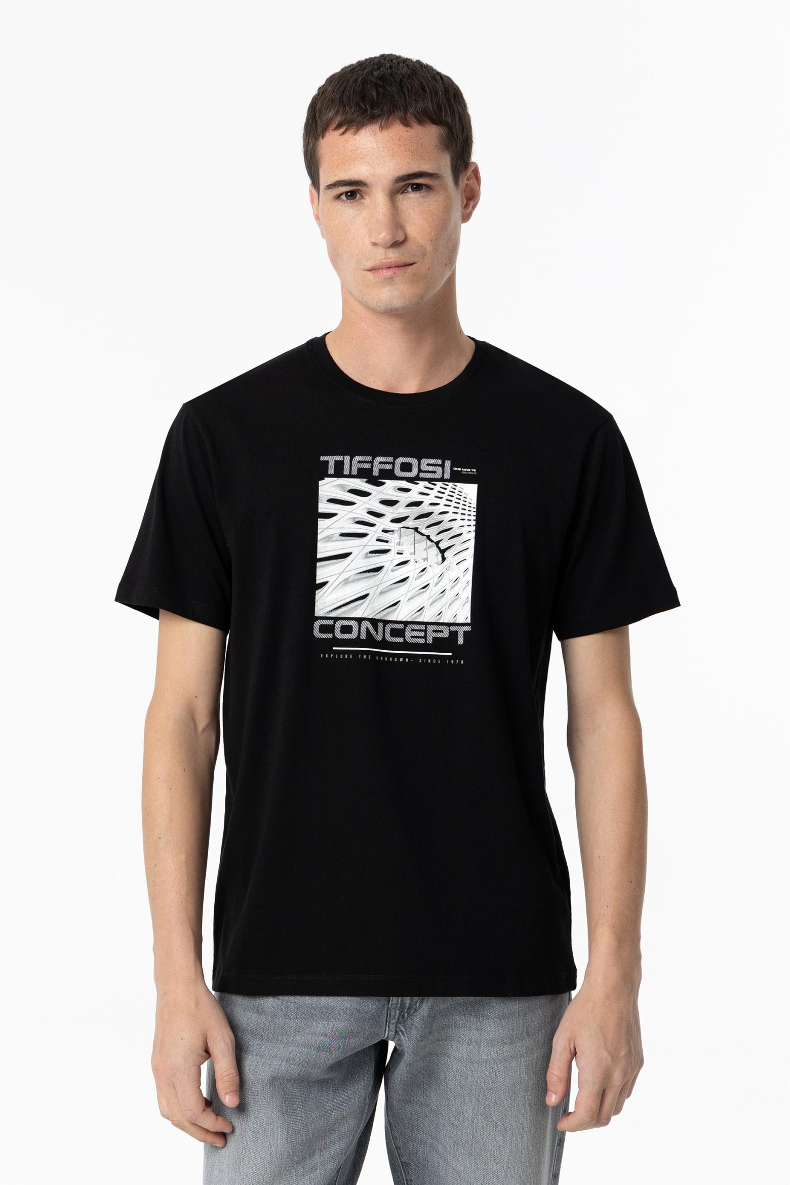 Camiseta Manga Corta Negro