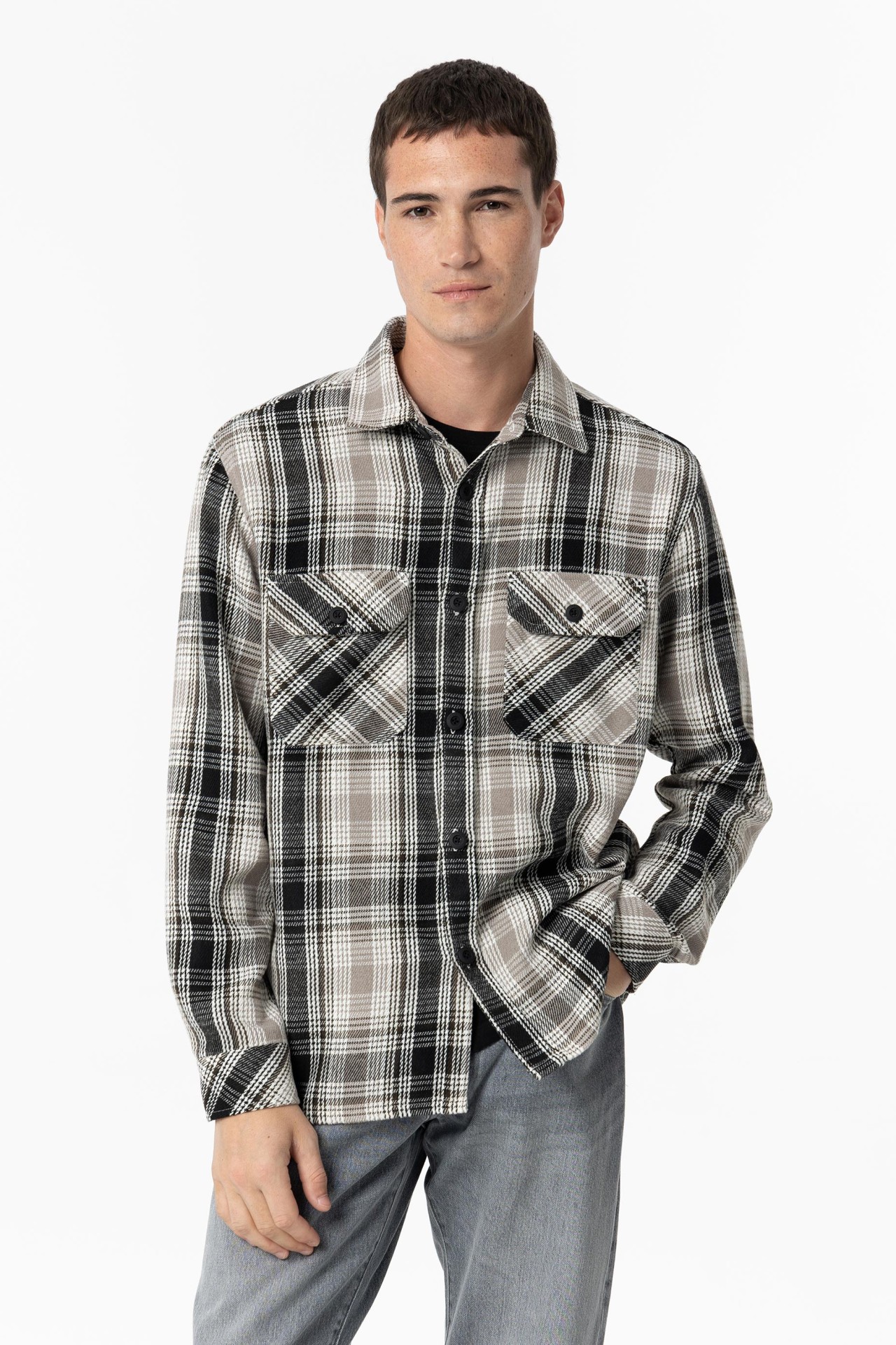 Camisa Manga Comprida Overshirt Fit Preto