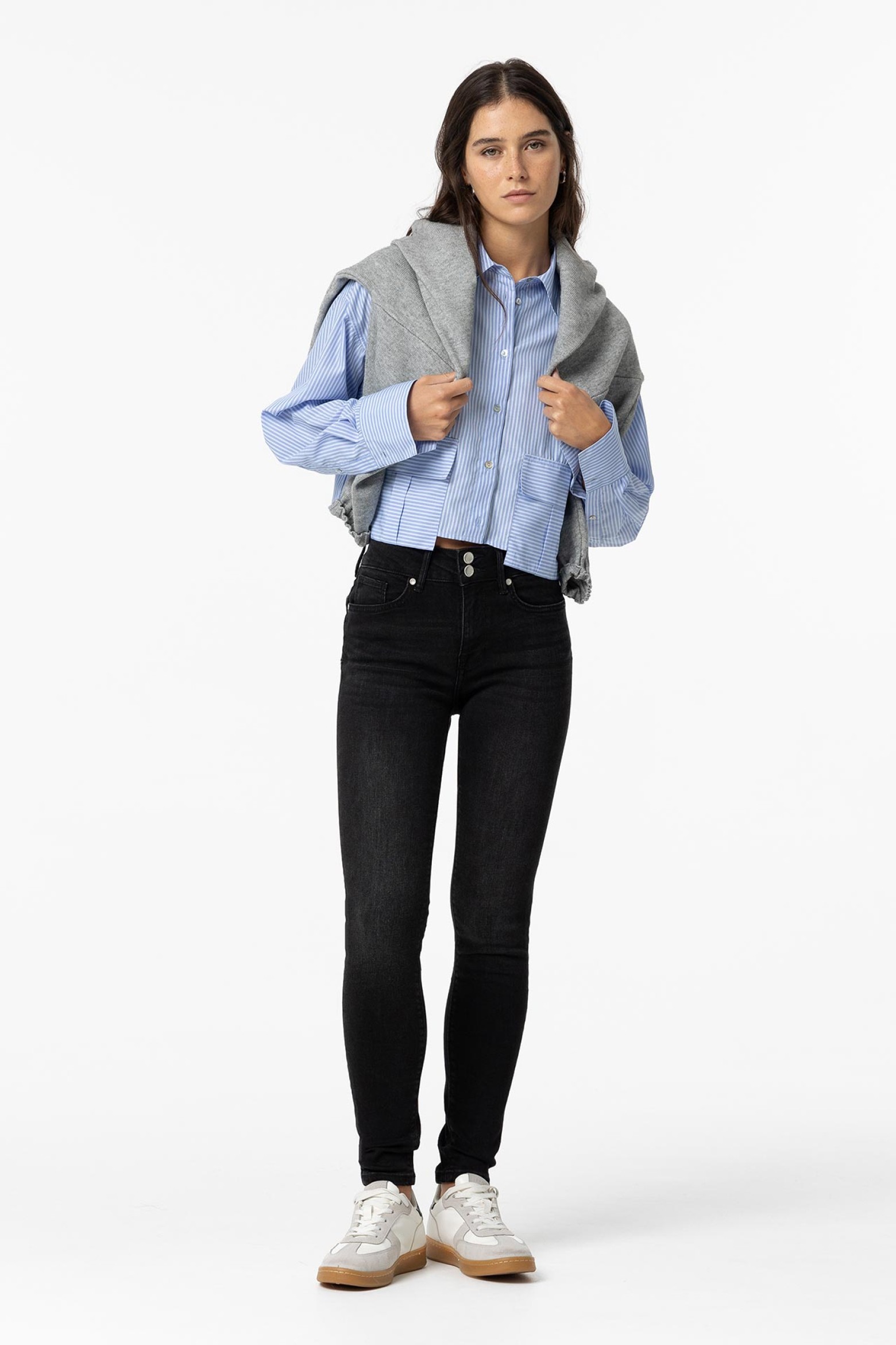 Light Push-up Skinny Jeans