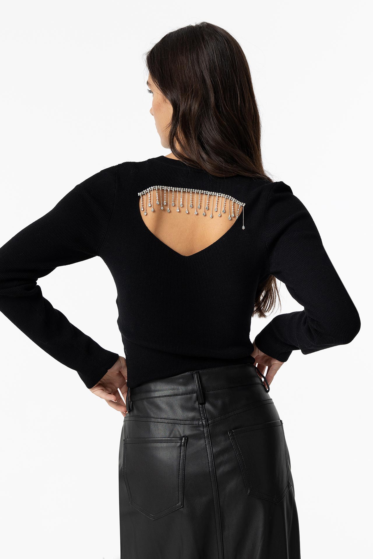 Camisola Cut Out com Joias