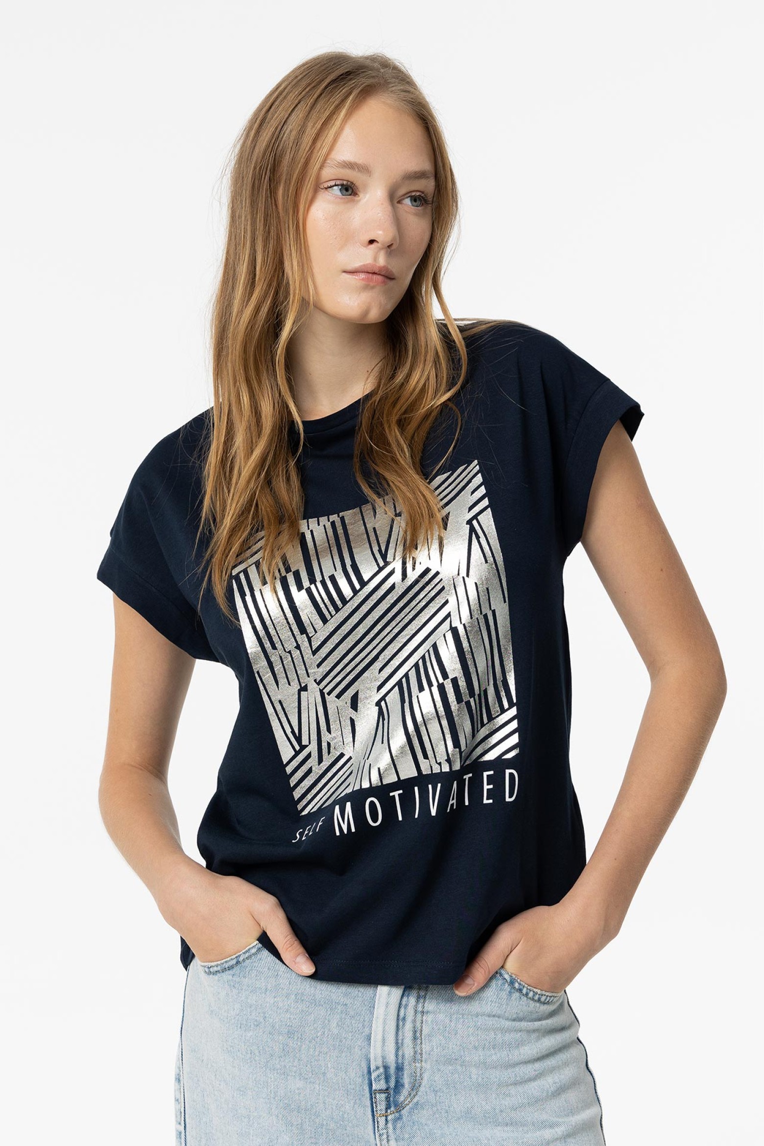 T-Shirt com Estampado Metlico
