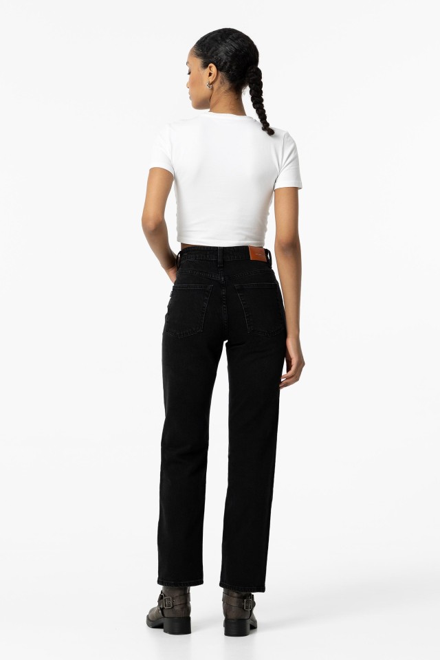 Amy Straight Fit Jeans Amy Straight Fit Jeans