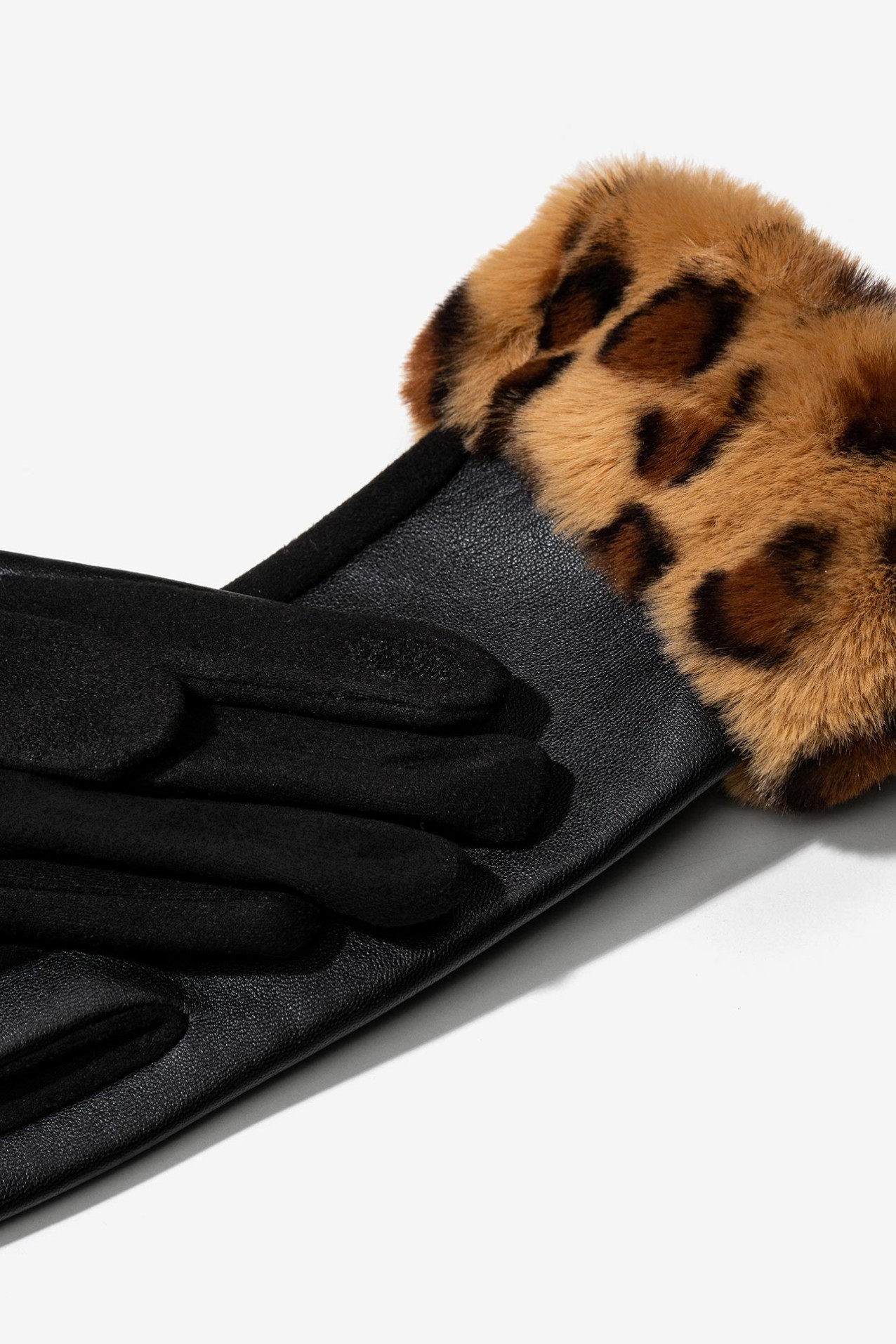 Guantes Con Pelo Sint�tico Leopardo