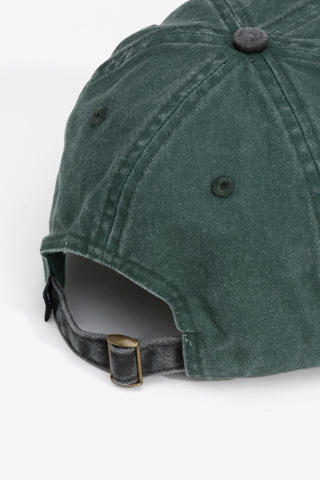 Bicolor Cap with Embroidery on the Visor