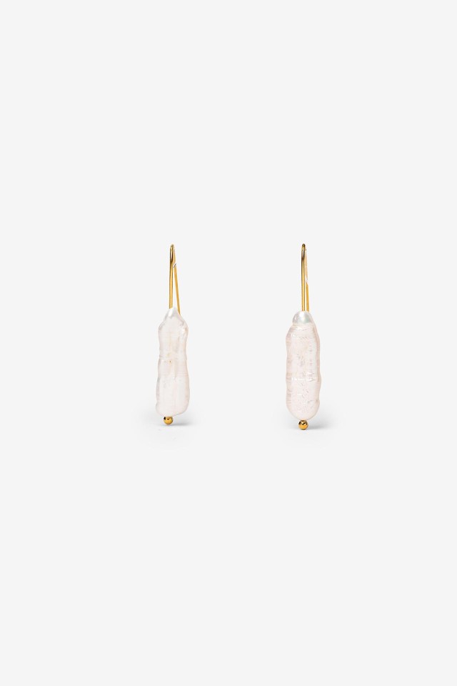 Gold Pearl Drop Earrings
