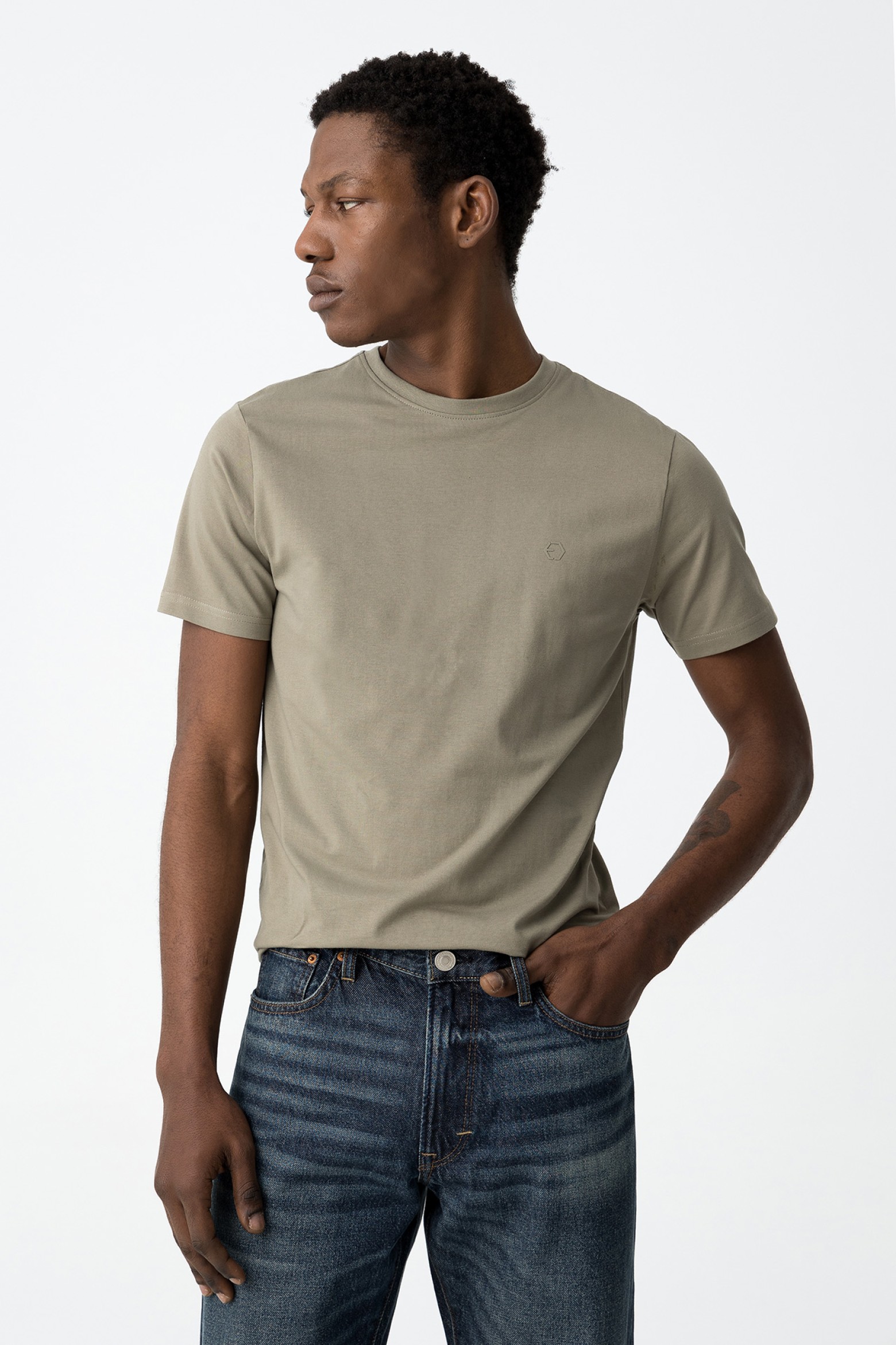 Camiseta Bsica