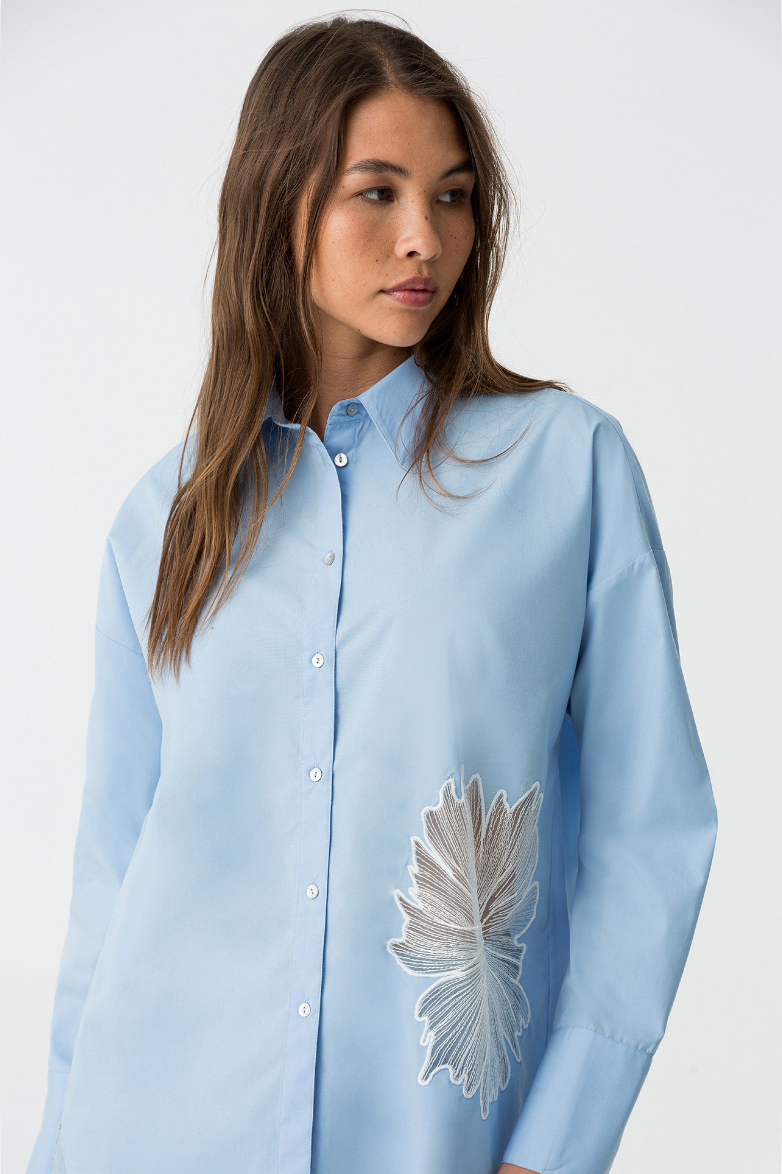 Camisa com Bordado
