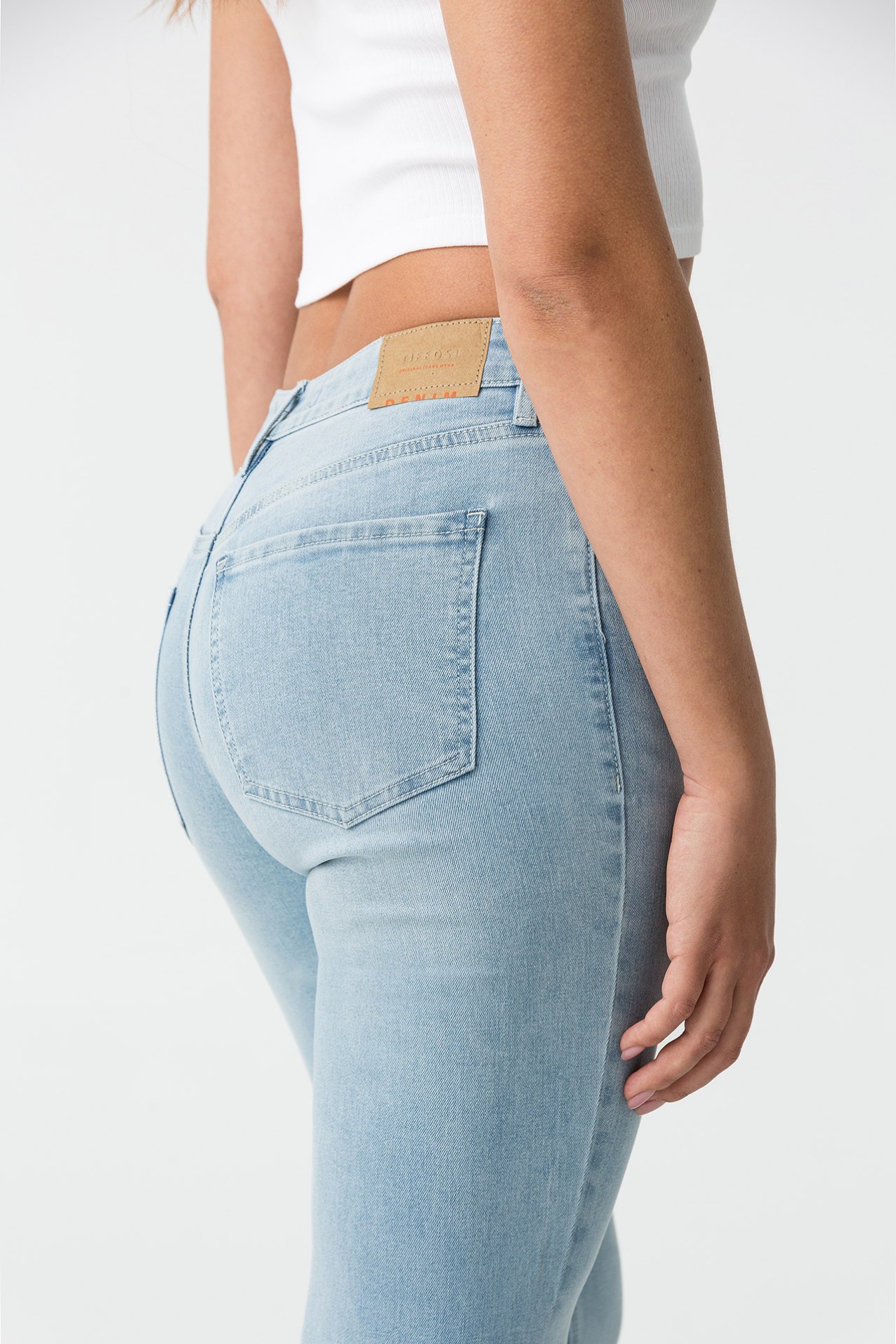 High-Waisted Cropped Jeans