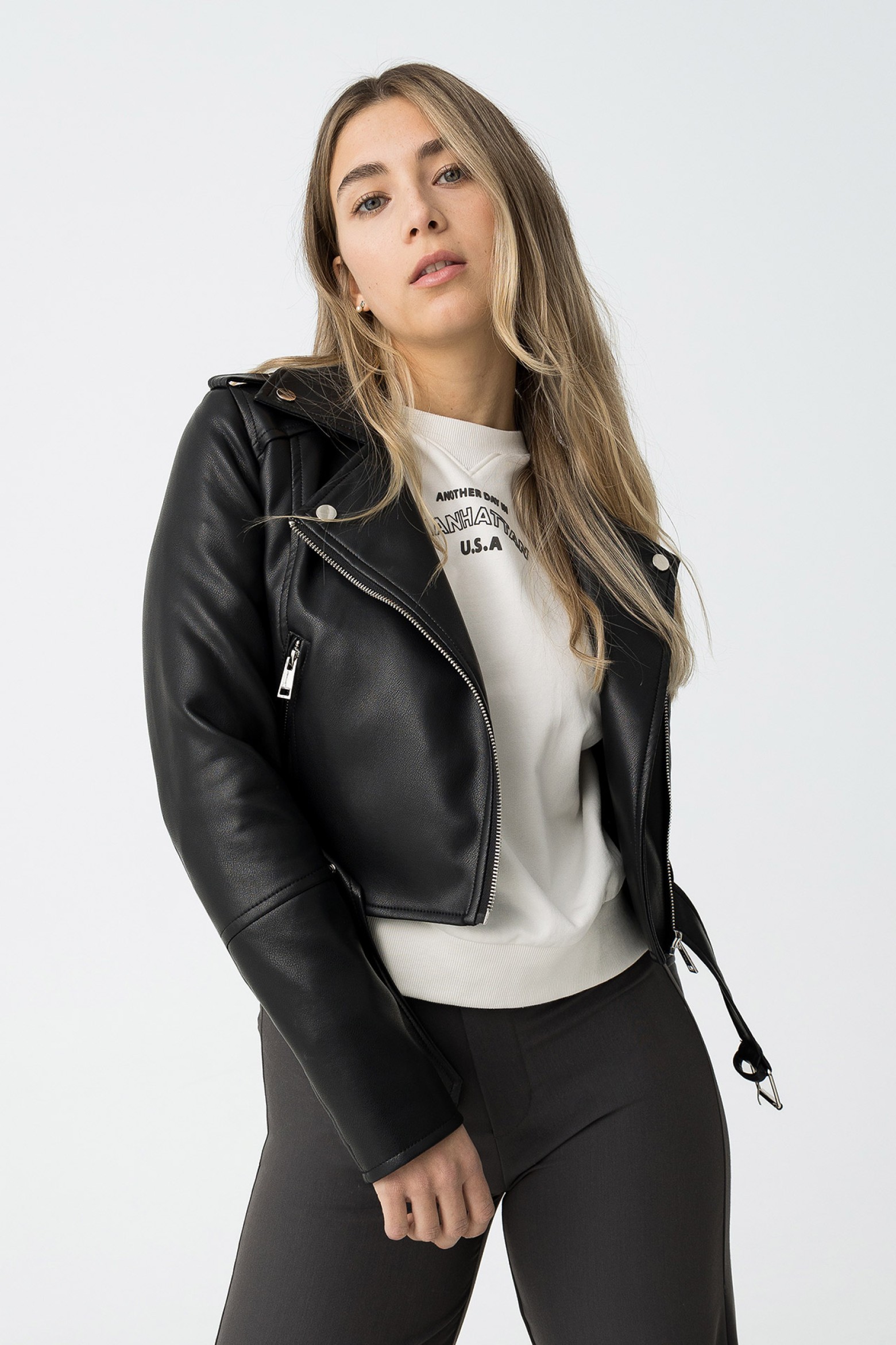 Chaqueta motera efecto cuero