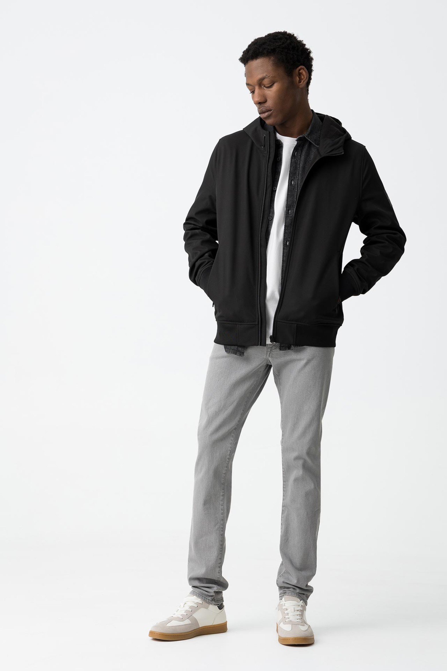 Liam Slim Fit Jeans