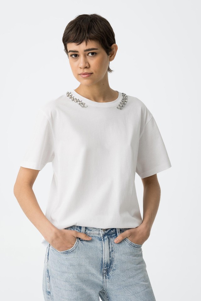 T-shirt with Applications