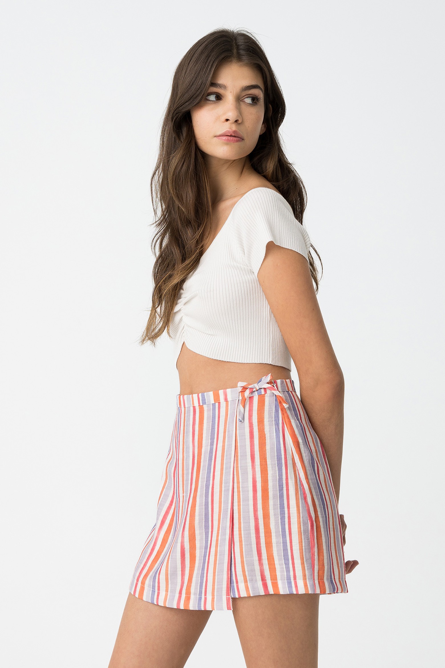 Shorts con estampado de bolsa de papel