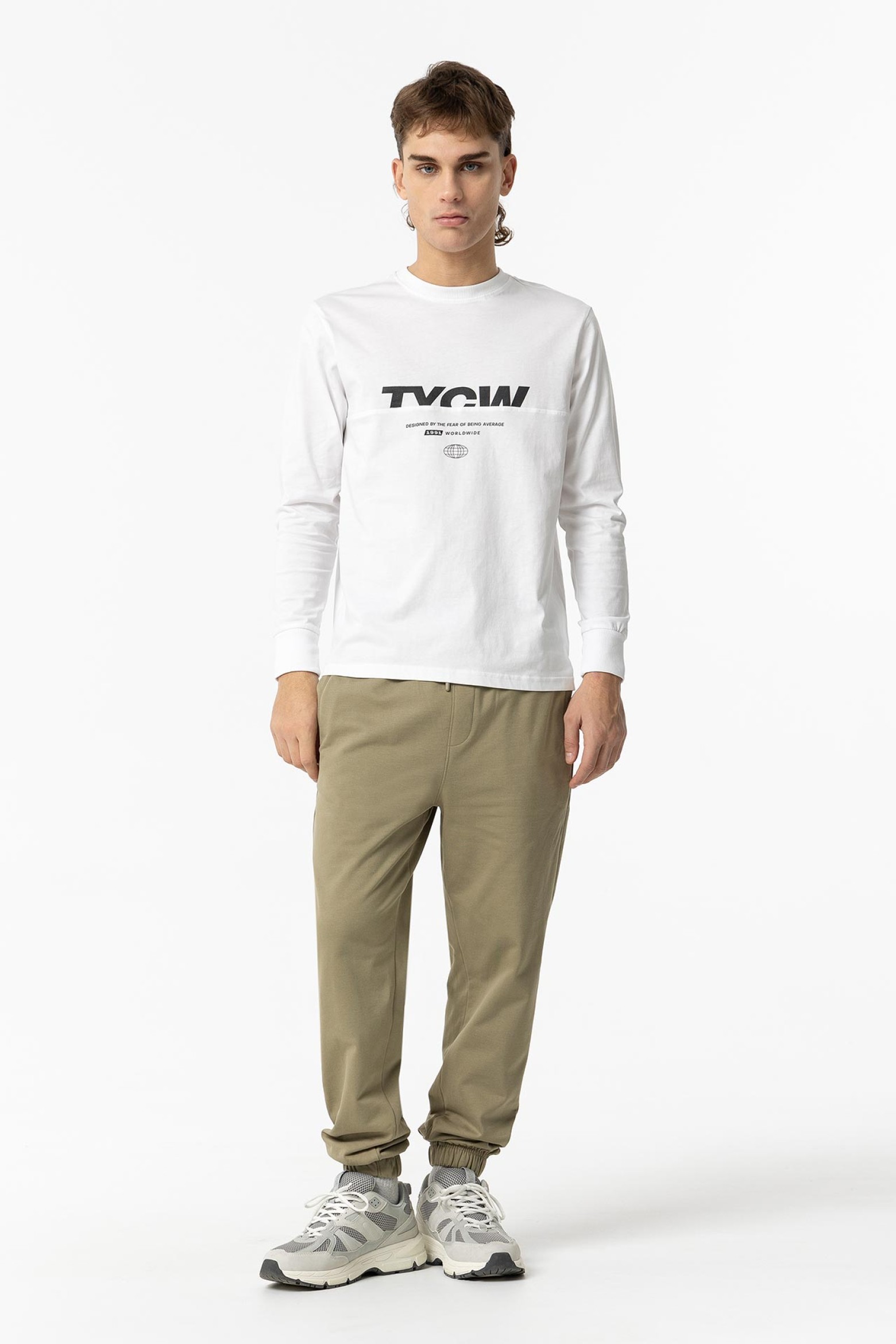 Relaxed Fit Pantalones