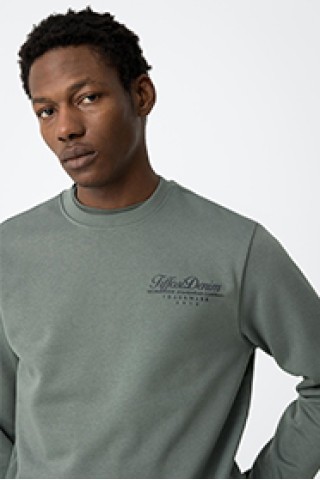 Hoodies and Sweatshirts