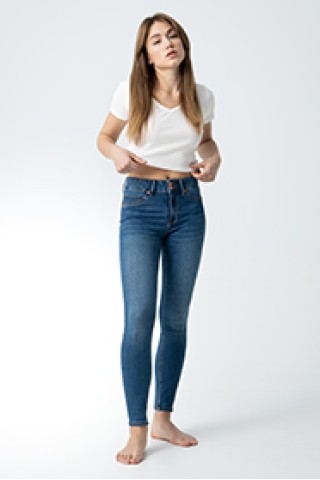 Skinny