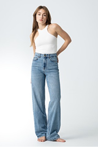 Wide leg