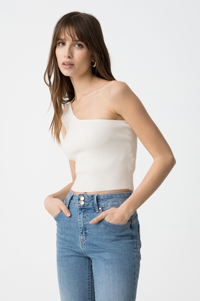 Asymmetrical T-shirt