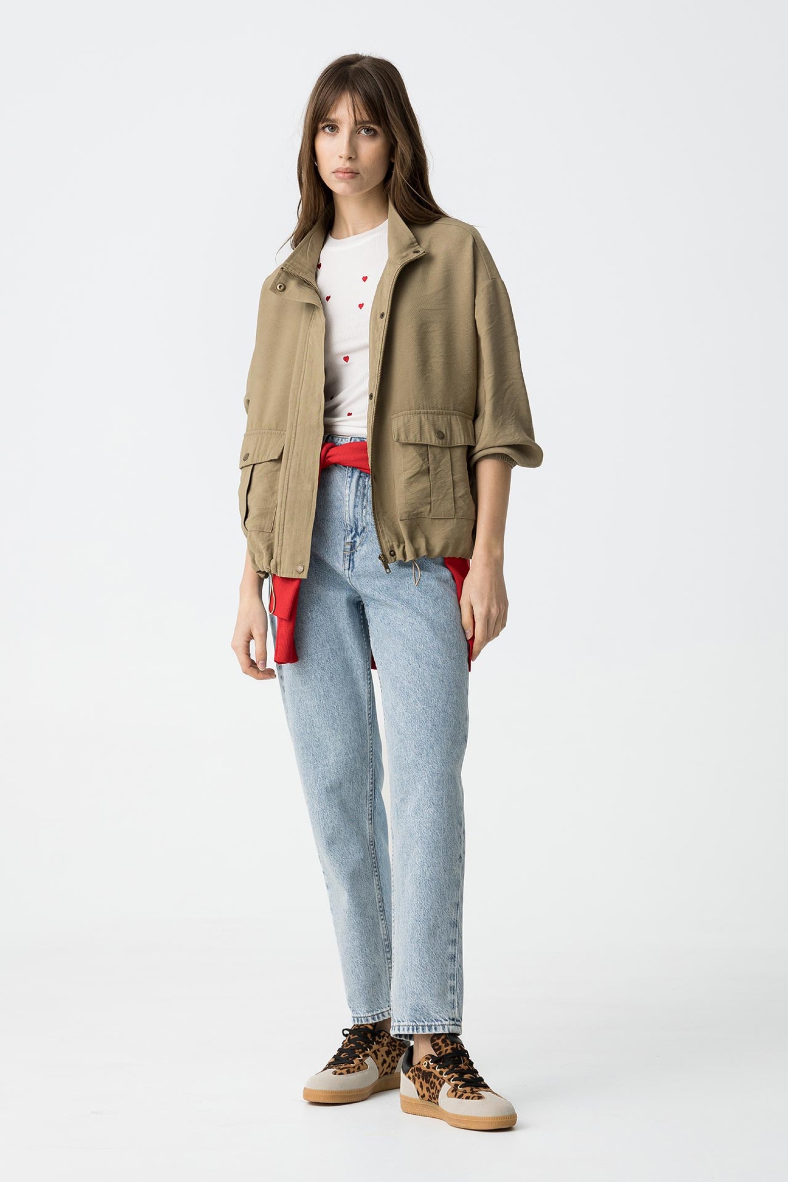 Pantalones mom fit con cintura alta