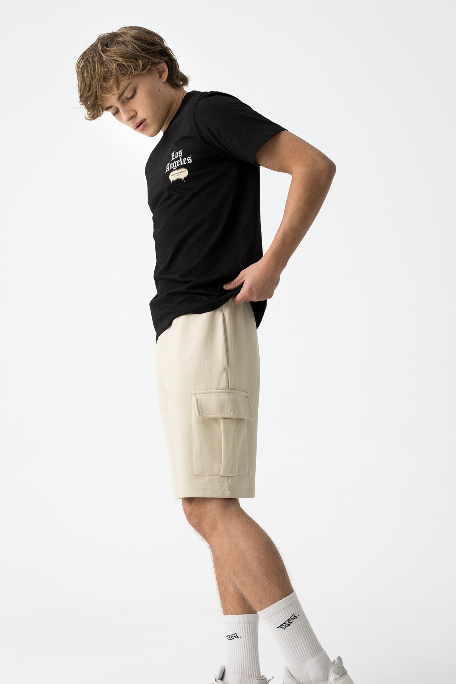 Shorts tipo jogging tipo cargo