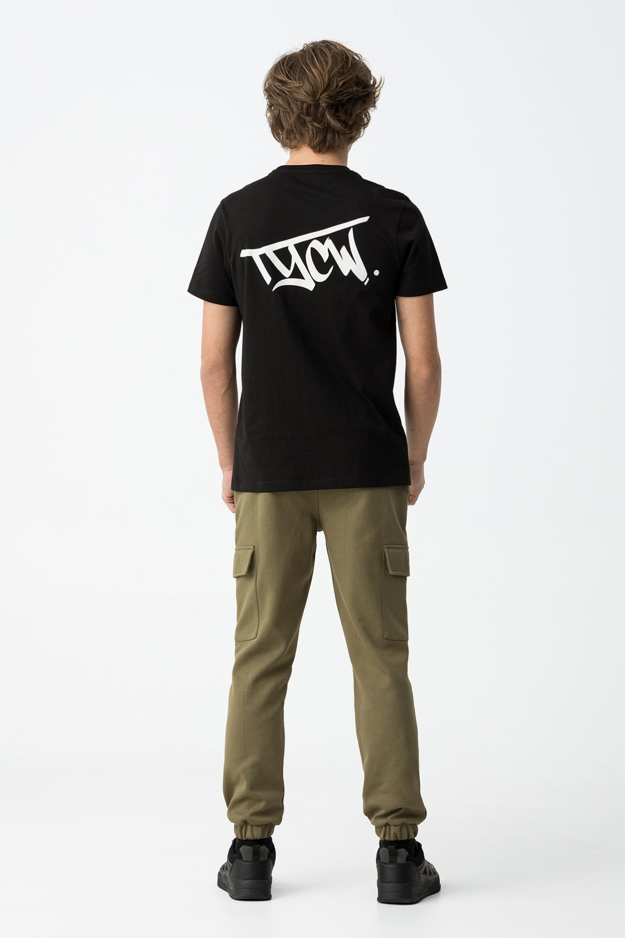 Pantalones cargo con bolsillos