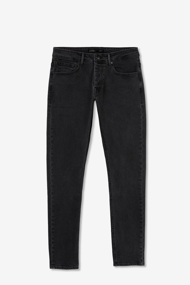 Tyler Tapered Jeans