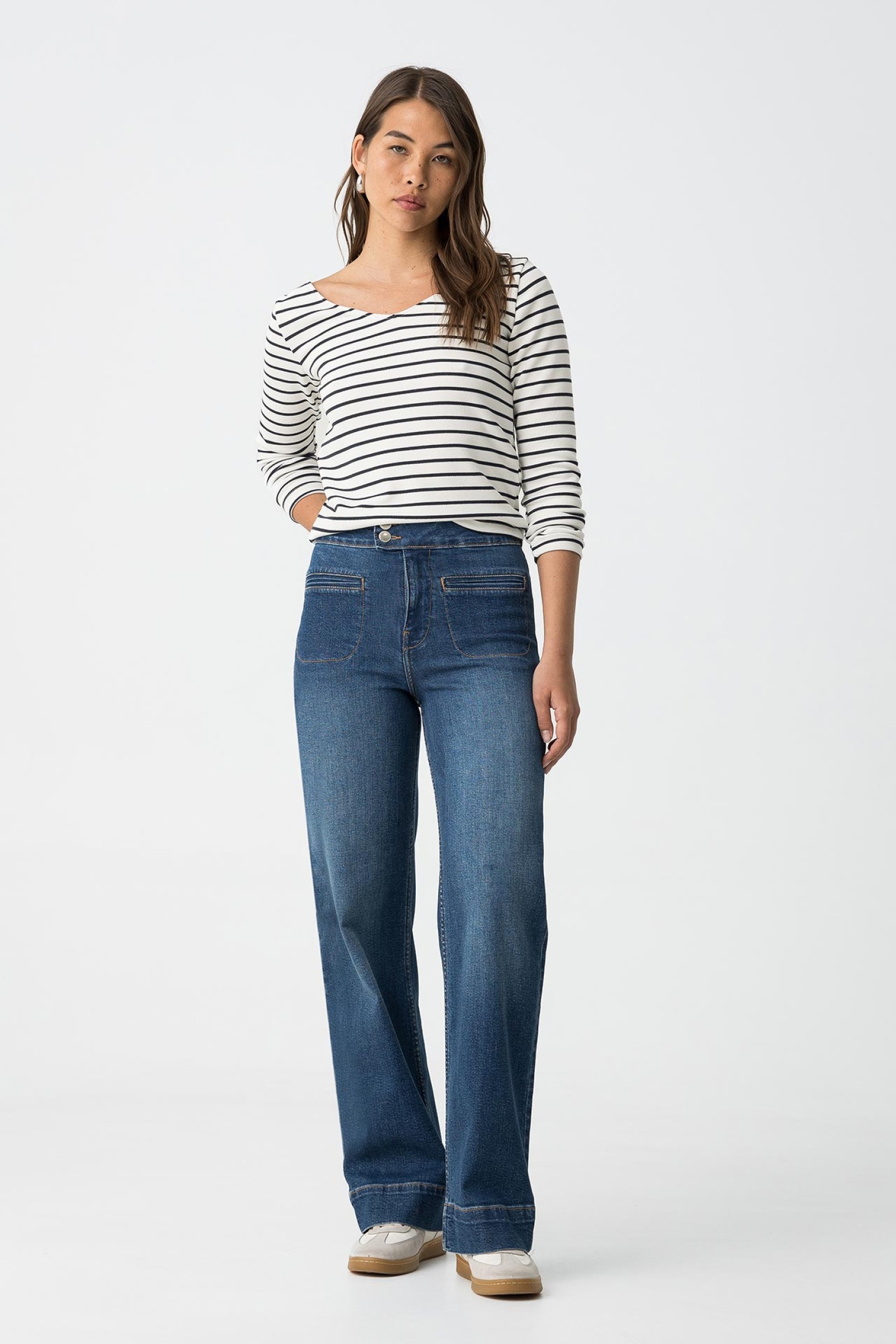 Jeans Olivia Comfort Straight Cintura Alta