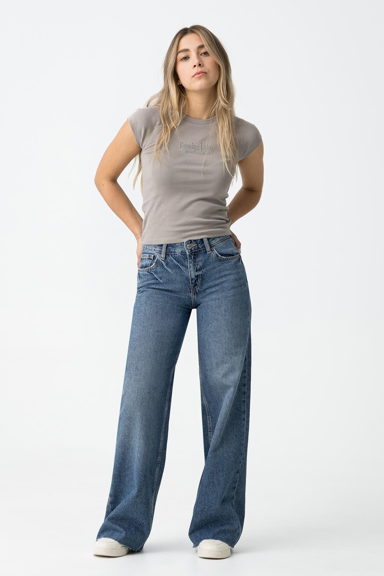 Charli Relax Wide Leg Jeans